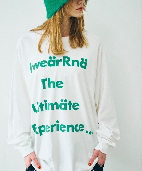 RNA(アールエヌエー)の「M2520 CATハートブリントロンT(Tシャツ/カットソー・レディース・ホワイト/ホワイト系その他/ブルー・MEDIUM)」の1枚目の写真