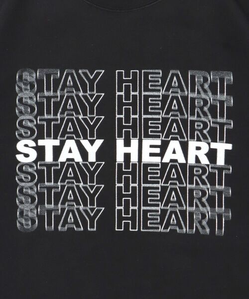 FFEIN（フェイン）の「【FFEIN（フェイン）】ヘビーウエイトぼかしメッセージロゴスウェット / 裏起毛 スウェット クルーネック プリント（スウェット・メンズ・ブラウン/アッシュグレー/ネイビー/その他1/ブラック・SMALL/MEDIUM/LARGE）」の15枚目の写真