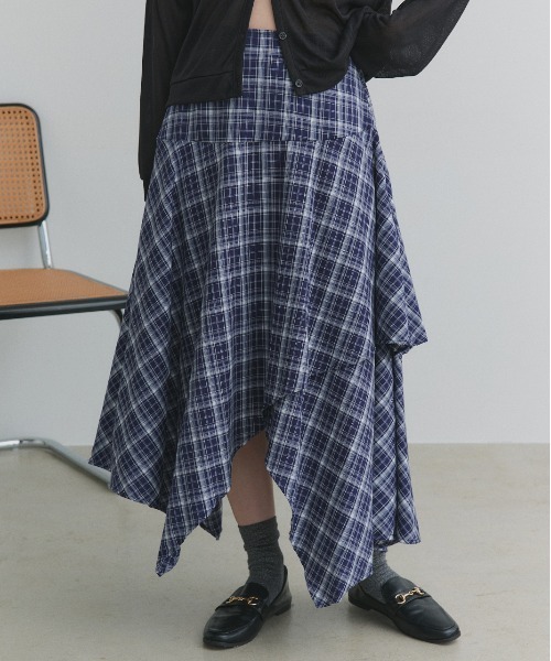 ad thie（アドティエ）の「イレヘムデザイン チェックスカート（スカート・レディース・ブラック/ネイビー・FREE）」の18枚目の写真