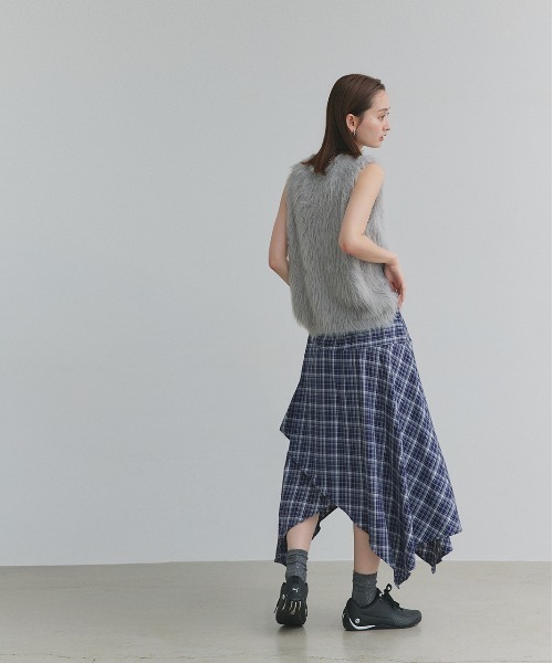 ad thie（アドティエ）の「イレヘムデザイン チェックスカート（スカート・レディース・ブラック/ネイビー・FREE）」の11枚目の写真