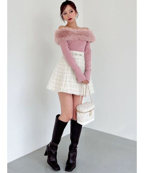 RESEXXY（リゼクシー）の「フリンジツイードミニスカート【セットアップ着用可能】（スカート・レディース・ブルー/アイボリー/レッド・FREE）」の18枚目の写真