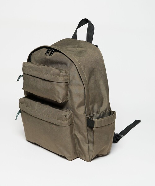 BEAUTY&YOUTH UNITED ARROWS(ビューティーアンドユースユナイテッドアローズ)の「ダブル ポケット リュック 撥水(バックパック/リュック・レディース・ブラック/オリーブ・FREE)」の17枚目の写真