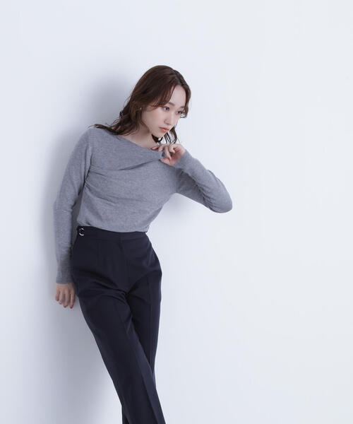 NATURAL BEAUTY BASIC（ナチュラルビューティーベーシック）の「◇ドレープコンパクトニット（ニット/セーター・レディース・ダークブラウン/ネイビー/グレー・FREE）」の9枚目の写真