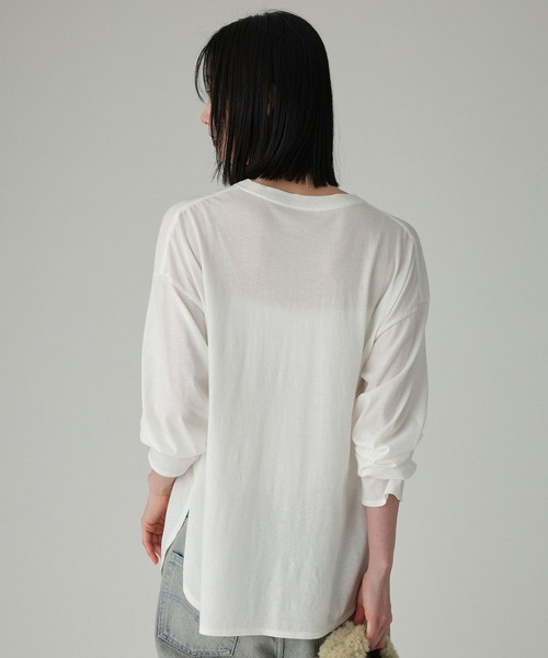 BABYLONE(バビロン)の「コットンカシミヤ天竺ロンT(Tシャツ/カットソー・レディース・チャコール/ホワイト・フリー)」の22枚目の写真