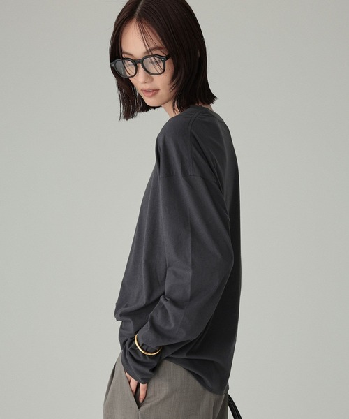 BABYLONE(バビロン)の「コットンカシミヤ天竺ロンT(Tシャツ/カットソー・レディース・チャコール/ホワイト・フリー)」の14枚目の写真