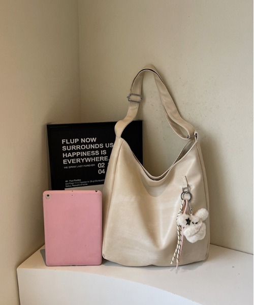 セール】Y2K チャーム付き トートバッグ A4 大容量（ショルダーバッグ