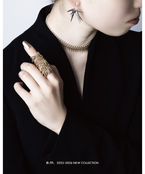 e.m.(イーエム)の「シルバースタッズピアス(S)/NEWCOLLECTION/レディース/メンズ(ピアス(片耳用)・レディース・シルバー・FREE)」の2枚目の写真