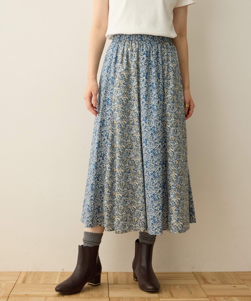 DECOY SINCE 1981(デコイシンスイチキュウハチイチ)の「リバティプリントスカート【ウエストゴム・ポケットあり・通年素材】(スカート・レディース・ネイビー・64/67)」の2枚目の写真