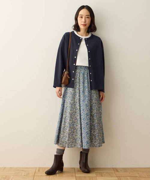 DECOY SINCE 1981(デコイシンスイチキュウハチイチ)の「リバティプリントスカート【ウエストゴム・ポケットあり・通年素材】(スカート・レディース・ネイビー・64/67)」の6枚目の写真