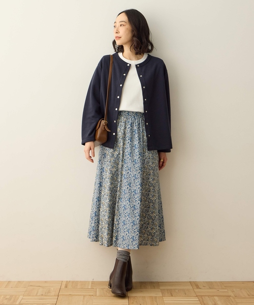 DECOY SINCE 1981(デコイシンスイチキュウハチイチ)の「リバティプリントスカート【ウエストゴム・ポケットあり・通年素材】(スカート・レディース・ネイビー・64/67)」の7枚目の写真