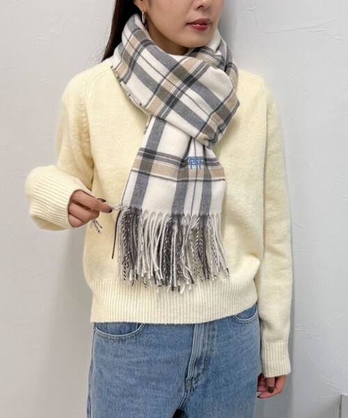 fredy emue(フレディエミュ)の「ソフトチェックストール(ストール/ショール・レディース・ホワイト系その他/イエロー系その他/ブルー系その他/ベージュ系その他/グレー系その他・FREE)」の6枚目の写真