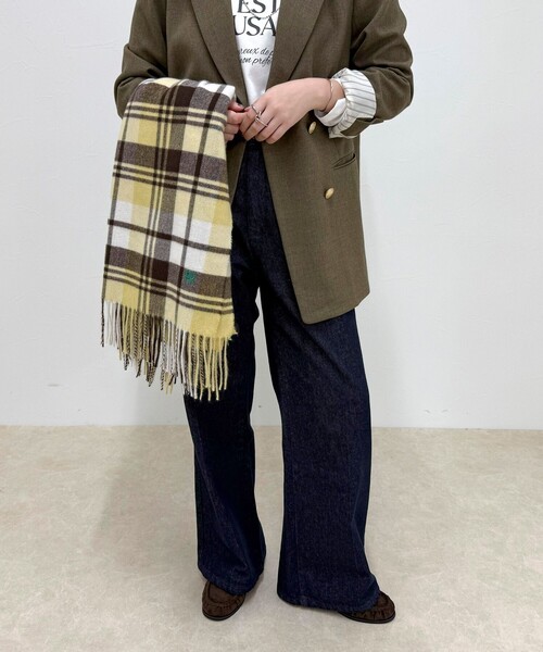 fredy emue(フレディエミュ)の「ソフトチェックストール(ストール/ショール・レディース・ホワイト系その他/イエロー系その他/ブルー系その他/ベージュ系その他/グレー系その他・FREE)」の8枚目の写真