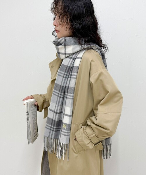 fredy emue(フレディエミュ)の「ソフトチェックストール(ストール/ショール・レディース・ホワイト系その他/イエロー系その他/ブルー系その他/ベージュ系その他/グレー系その他・FREE)」の20枚目の写真