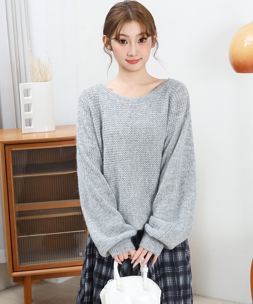 Anely(アネリー)の「バック リボン ゆる ニット プルオーバー(ニット/セーター・レディース・グレー/アイボリー・FREE)」の3枚目の写真