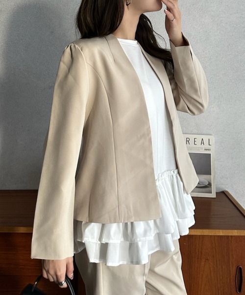 Eclat one（エクラワン）の「【Eclat one】オケージョンセットアップ対応 Vネック ノーカラージャケット（ノーカラージャケット・レディース・ベージュ/ブラック・FREE）」の4枚目の写真