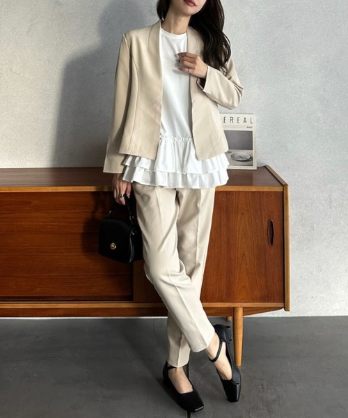 Eclat one（エクラワン）の「【Eclat one】オケージョンセットアップ対応 Vネック ノーカラージャケット（ノーカラージャケット・レディース・ベージュ/ブラック・FREE）」の15枚目の写真