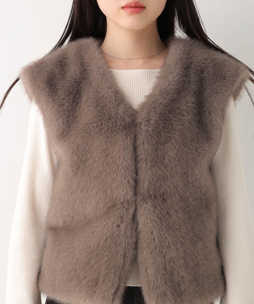 Heather（ヘザー）の「MIXファーショートベスト　604697（ベスト・レディース・ベージュ/ブラウン/アイボリー・FREE）」の20枚目の写真