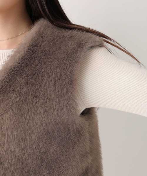 Heather（ヘザー）の「MIXファーショートベスト　604697（ベスト・レディース・ベージュ/ブラウン/アイボリー・FREE）」の21枚目の写真