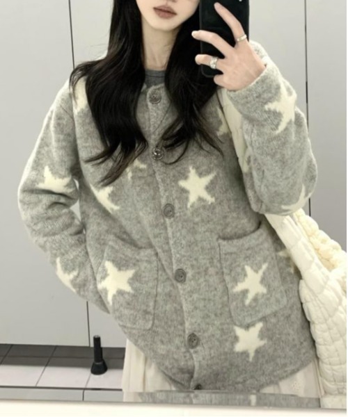 WEGO（ウィゴー）の「WEGO/星柄ニットカーディガン/トップス（カーディガン/ボレロ・レディース・その他1・MEDIUM/LARGE）」の3枚目の写真