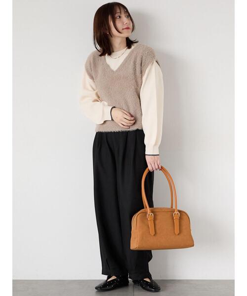 Te chichi TERRASSE（テチチテラス）の「シャギーVネックベスト（ニット/セーター・レディース・チャコールグレー/ピンク/パープル/モカ・F）」の6枚目の写真