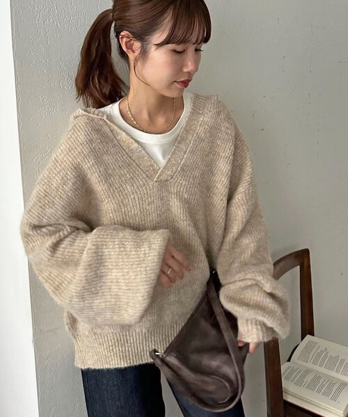 DISCOAT(ディスコート)の「【ユニセックス】畦編みフード付きシャギーニット(ニット/セーター・レディース・ベージュ/ダークグレー/ネイビー・FREE)」の3枚目の写真
