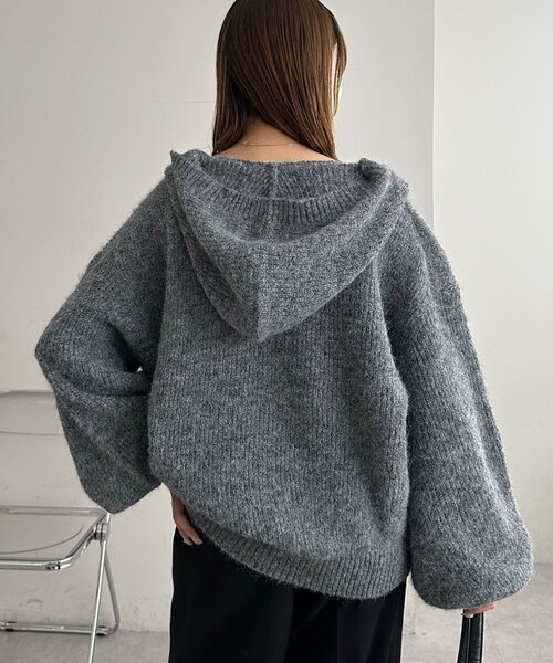 DISCOAT(ディスコート)の「【ユニセックス】畦編みフード付きシャギーニット(ニット/セーター・レディース・ベージュ/ダークグレー/ネイビー・FREE)」の20枚目の写真