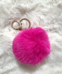 shoppinggo（ショッピングゴー）の「ポンポン ファーチャーム ふわふわ キーホルダー バッグチャーム キーリング フェイクファー ミニチャーム あったか レインボー 車 鍵（チャーム）」