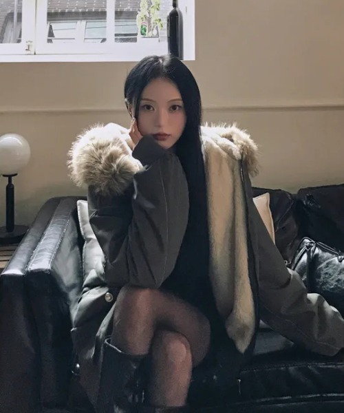 セール】ボリュームフェイクファーフードブルゾン/あったか裏ボア