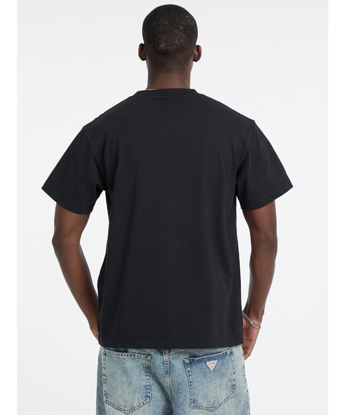 GUESS JEANS（ゲスジーンズ）の「GUESS JEANS ×Allen Iverson TEE 4 APAC アレン アイバーソン コラボTシャツ（Tシャツ/カットソー・メンズ・ブラック・MEDIUM/LARGE/X-LARGE/XX-LARGE/SMALL）」の2枚目の写真
