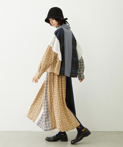 MILKFED.（ミルクフェド）の「PATCHED SHIRT（シャツ/ブラウス・レディース・ライトパープル/ベージュ/オフホワイト・ONE SIZE）」の20枚目の写真