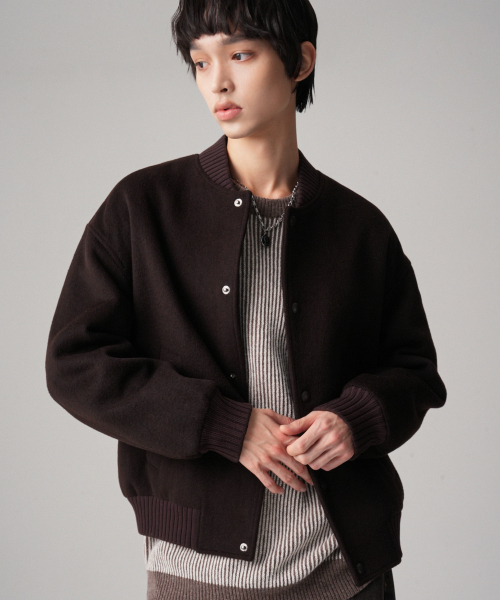 AVANDRESS(アバンドレス )の「Aube Wool Handmade Blouson GREY(ブルゾン・メンズ・ライトグレー・MEDIUM/LARGE)」の3枚目の写真
