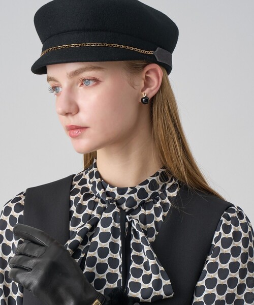 メーレビジューイヤリング