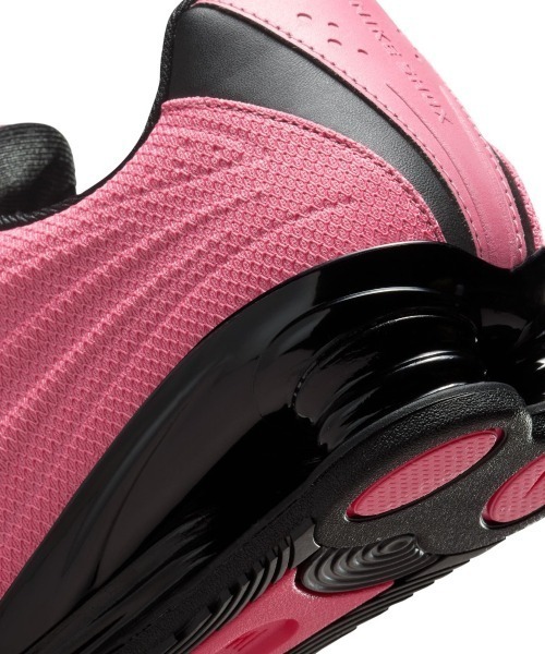NIKE(ナイキ)の「NIKE Shox Z(ナイキ ウィメンズ ショックス Z)(スニーカー・レディース・ピンク系・23cm/25cm/24.5cm)」の11枚目の写真