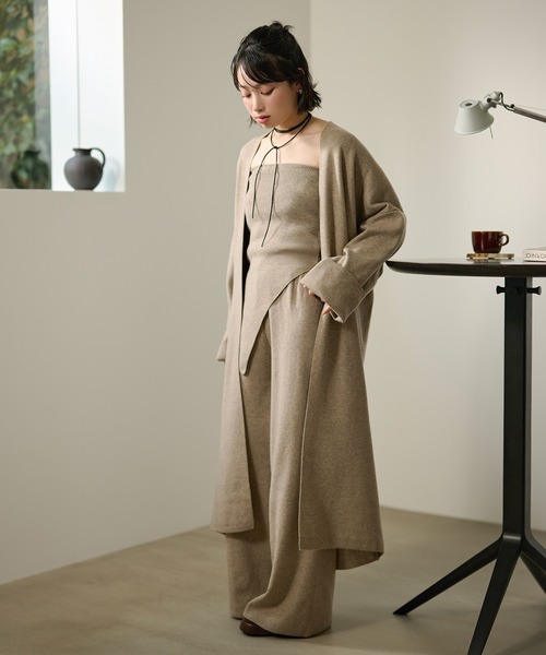 LAULEN(ローレン)の「asymmetry hem bustier knit 3set /アシンメトリーヘムビスチェニット3点セット(セットアップ・レディース・ブラック/グレイッシュベージュ/アイボリー・FREE)」の4枚目の写真