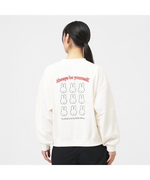 ALPEN / SPORTS DEPO SELECT（アルペンスポーツデポセレクト）の「miffy バックグラフィックトレーナー(フェイス)（スウェット・レディース・ダークグレー/オフホワイト・S/M/L/XL）」の3枚目の写真