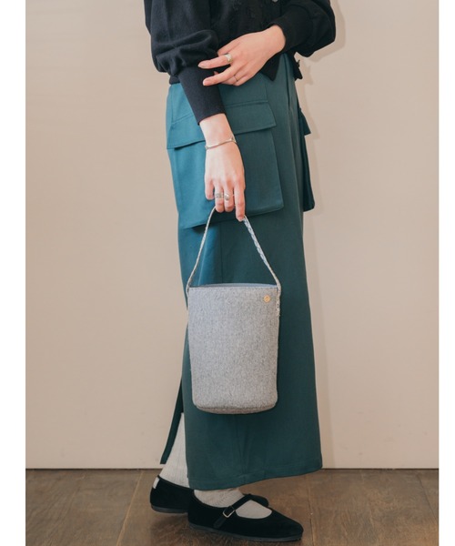 LILA&FLEUR(リラアンドフルール)の「Felt Single Handle Bag(トートバッグ・レディース・チャコールグレー/ヘザーグレー/ライトブルー/グリーン/レッド・ONE SIZE)」の11枚目の写真
