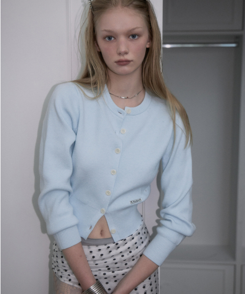 ROSEFRANTZ（ロゼフランツ）の「Soft Nut Button Cardigan [Sky Blue]（カーディガン/ボレロ・レディース・スカイブルー・OS）」の5枚目の写真