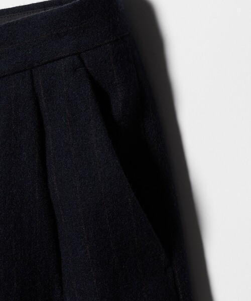 District(ディストリクト)の「<District>シュリンク サージ 2プリーツ テーパードパンツ(スラックス・メンズ・ダークブラウン/ネイビー・M/L/S)」の12枚目の写真