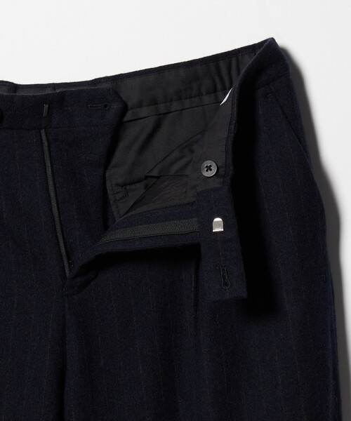 District(ディストリクト)の「<District>シュリンク サージ 2プリーツ テーパードパンツ(スラックス・メンズ・ダークブラウン/ネイビー・M/L/S)」の14枚目の写真