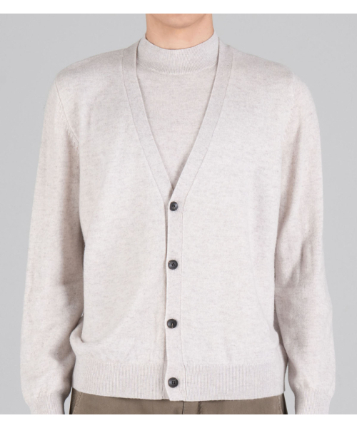 BUTTON SEOUL（ボタンソウル）の「ウール90 カーディガンレイヤードニット（アイボリー）（ニット/セーター・メンズ・その他・MEDIUM/LARGE/X-LARGE）」の2枚目の写真
