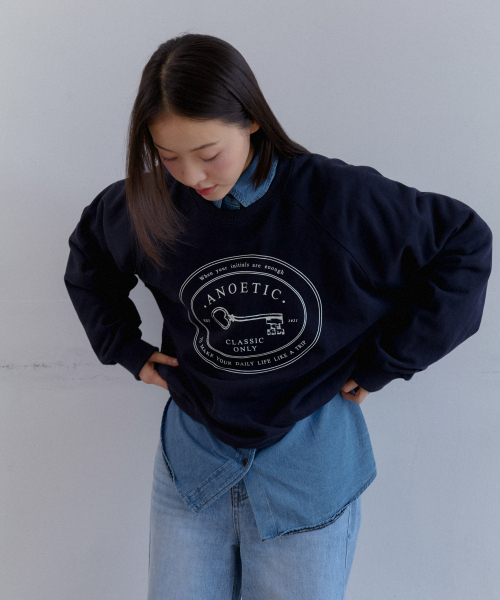 ANOETIC（アノエティック）の「ANC CLASSIC KEY SWEATSHIRT_NAVY（スウェット・レディース・ネイビー・FREE）」の4枚目の写真