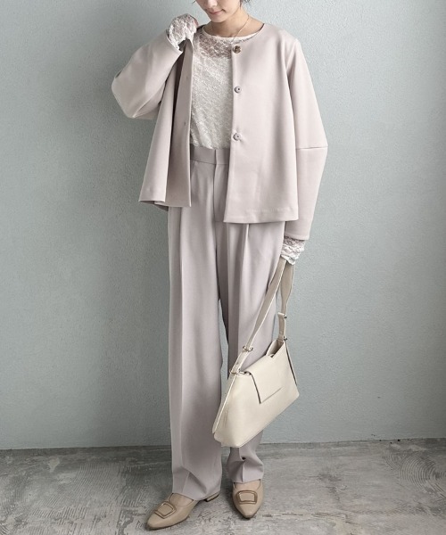 Doux archives(ドゥアルシーヴ)の「ゴールドバックルポインテッドパンプス(パンプス・レディース・アイボリー/ブラック・MEDIUM/LARGE)」の16枚目の写真
