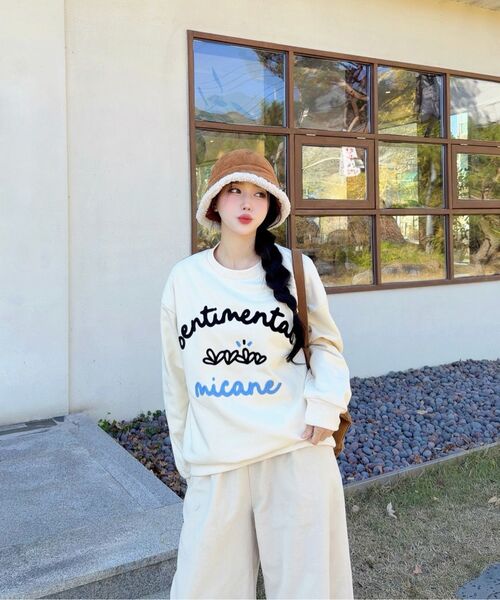MICANE(ミケーネ)の「センティメンタルグラス スウェットシャツ(スウェット・レディース・クリーム/チャコール・X-LARGE/SMALL/MEDIUM/LARGE)」の3枚目の写真