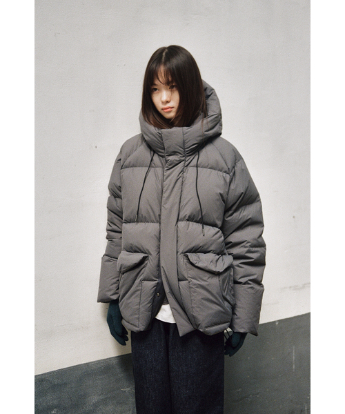 HORLISUN(ホーリーサン)の「Northcove Raglan hood Goosedown Jacket Charcoal(ダウンジャケット/コート・メンズ・その他・LARGE/MEDIUM/SMALL)」の17枚目の写真