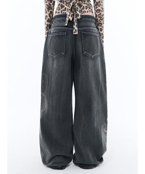 YEEL（ワイイーイーエル）の「YEEL SIDE CUBIC DENIM PANTS GREY（デニムパンツ・レディース・その他・MEDIUM/SMALL）」の3枚目の写真