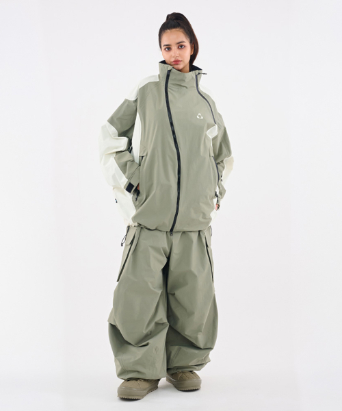 DOLL OUTERWEAR（ドラ アウターウェア）の「[DOLL x DUMDIDUM] 2526 ビタジャケット&パンツセット カーキ 男女共用（セットアップ・レディース・その他・SMALL/MEDIUM/LARGE/X-LARGE）」の5枚目の写真