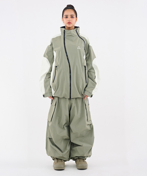 DOLL OUTERWEAR（ドラ アウターウェア）の「[DOLL x DUMDIDUM] 2526 ビタジャケット&パンツセット カーキ 男女共用（セットアップ・レディース・その他・SMALL/MEDIUM/LARGE/X-LARGE）」の8枚目の写真
