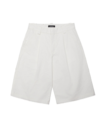 AEIAEIAE（エイエイエ）の「Twill Bermuda Pants [White]（その他パンツ）」