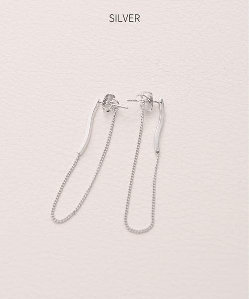 STYLE DELI(スタイルデリ)の「前後がチェーンで繋がるピアス(ピアス(両耳用)・レディース・シルバー/ゴールド・FREE)」の7枚目の写真