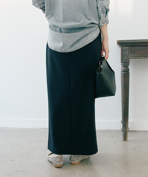 RIVE DROITE（リヴドロワ）の「【ストレスフリー/シーズンレス】ストレッチダンボールIラインスカート（スカート・レディース・モカ/ブラック/ダークブラウン・38/36）」の15枚目の写真